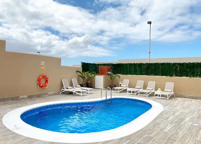 Luxury San Borondon Private Heated Pool Free Car Except Christmas וילה *